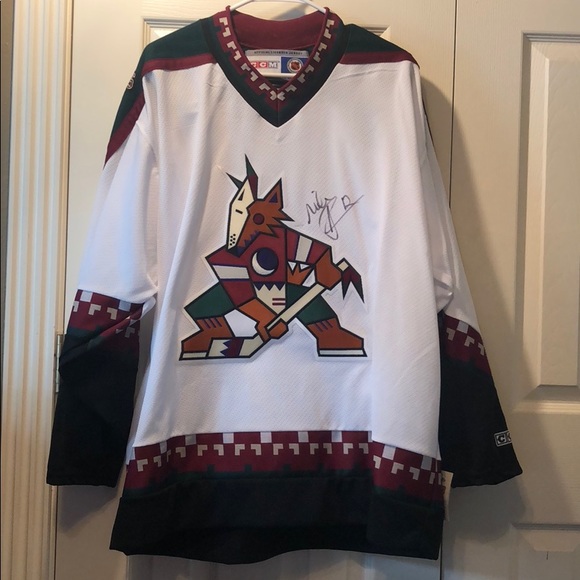 CCM Other - NWT Phoenix Coyotes Jersey signed by Mike Johnson